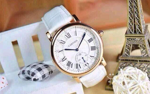 卡地亞手表進水應該如何處理（手表進水）