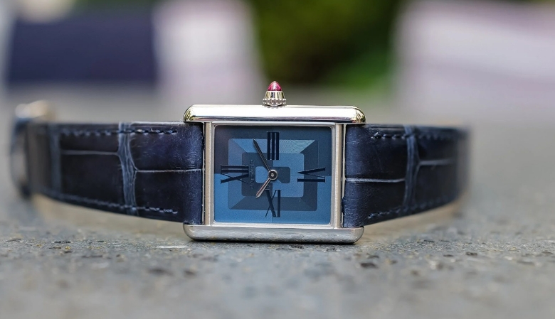 卡地亞推出Tank Louis Cartier歐洲限量版鉑金腕表（圖）