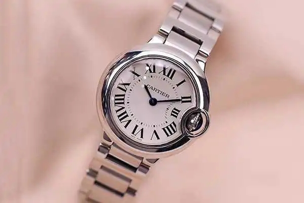 如何保養(yǎng)卡地亞蝴蝶扣表帶？（卡地亞蝴蝶扣表帶的保養(yǎng)）