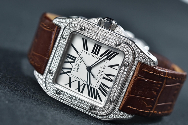 為什么卡地亞手表的機(jī)芯會(huì)生銹？