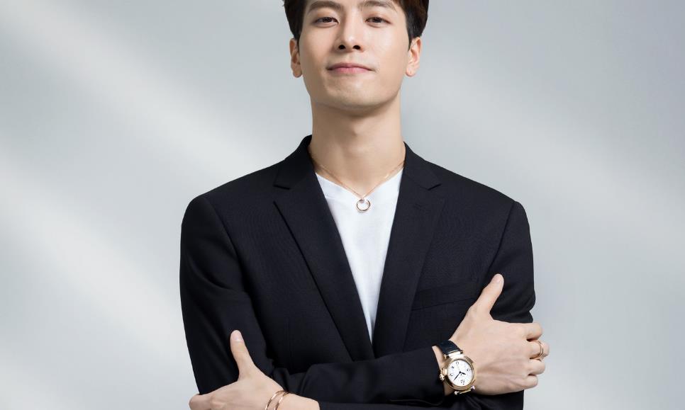 貴氣、個(gè)性、時(shí)髦于一身，卡地亞Pasha男士腕表（圖）