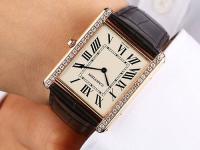 卡地亞手表不慎磕碰？專業(yè)修復(fù)指南，守護(hù)您的優(yōu)雅時(shí)光！